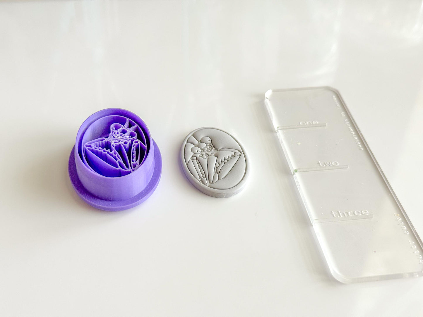 Praying Mantis Clay Cutter β 3D Printed Insect Cameo Clay Tool β Framed Bug Earring Mold