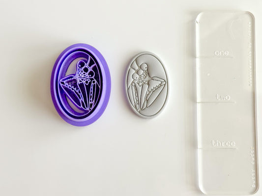 Praying Mantis Clay Cutter – 3D Printed Insect Cameo Clay Tool – Framed Bug Earring Mold